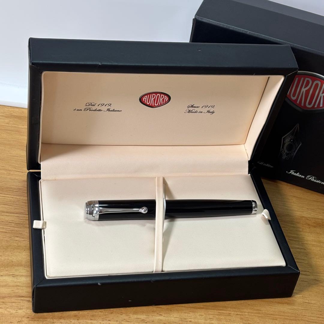AURORA アウロラ　タレンタム　万年筆　ペン先14K 箱入
