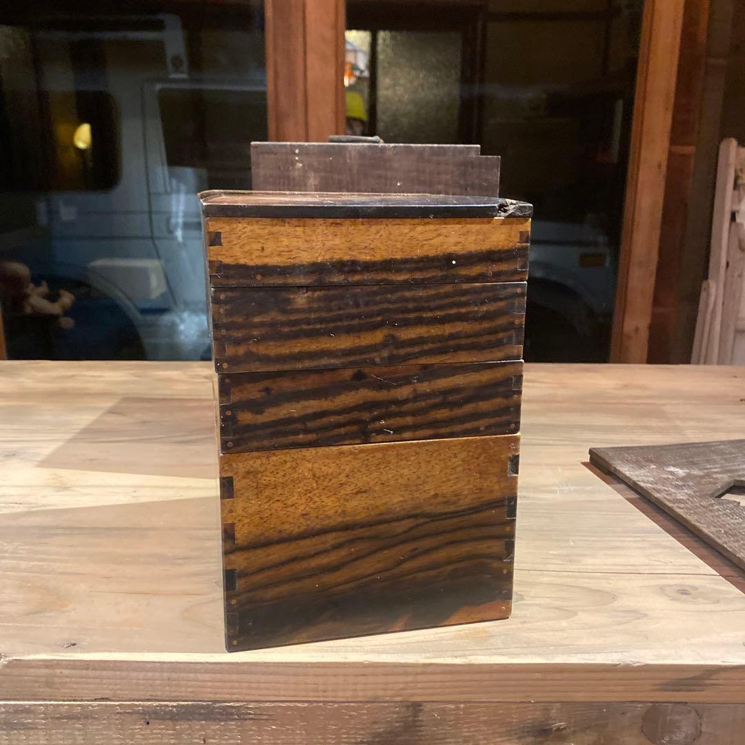 戦前 木製 仕出し弁当箱 透かし彫り 屋号入り 古道具