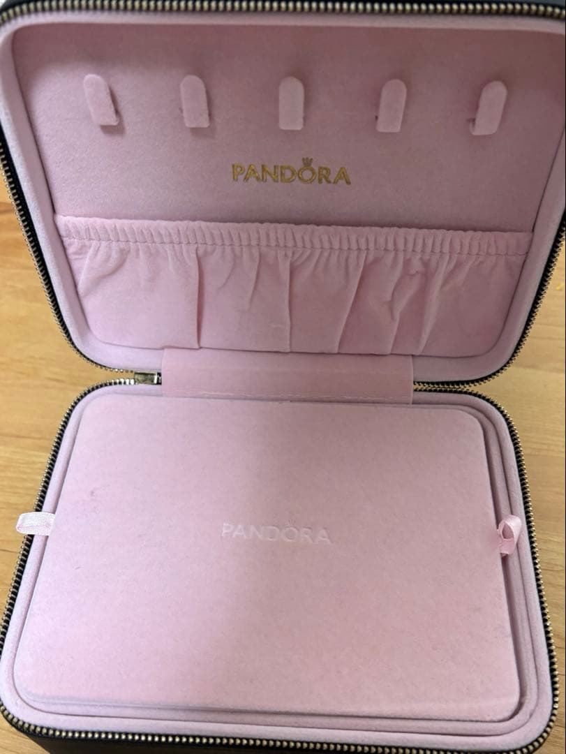 PANDORA アクセサリーケース ブラック ピンク