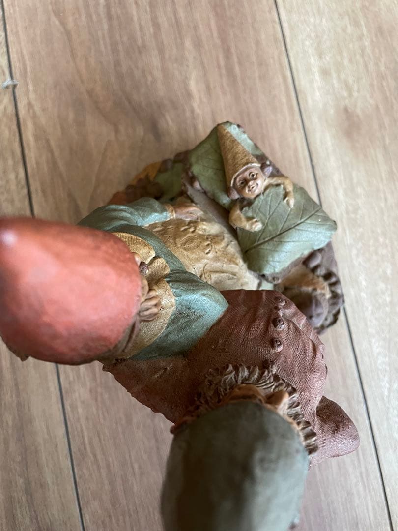 カリン社　小人　置物