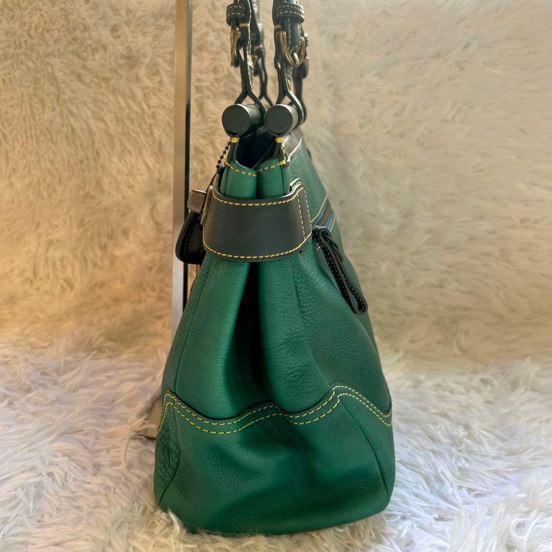バッグ COACH soho Leather Turn Lock Boston Bag