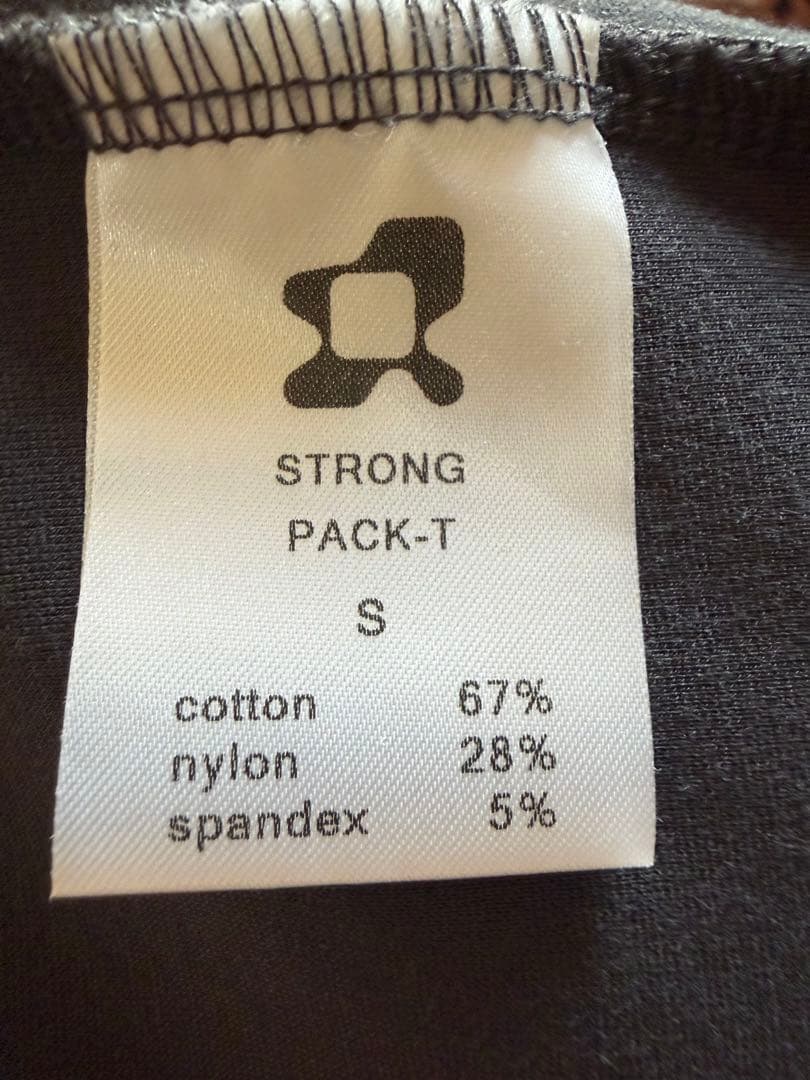 STRONG ダークグレー パックT Sサイズ　美品