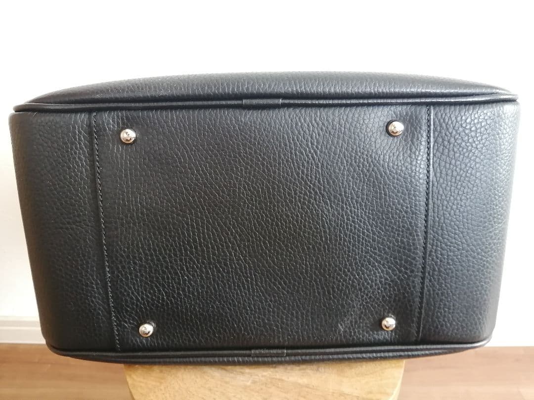 ☆美品☆Burberry ブラックレザー ボストンバッグ