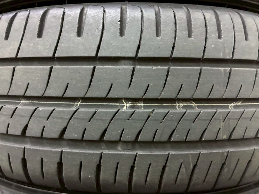 送料込み‼️ 165/60R15 国産 バリ山 ノーマルタイヤ 4本