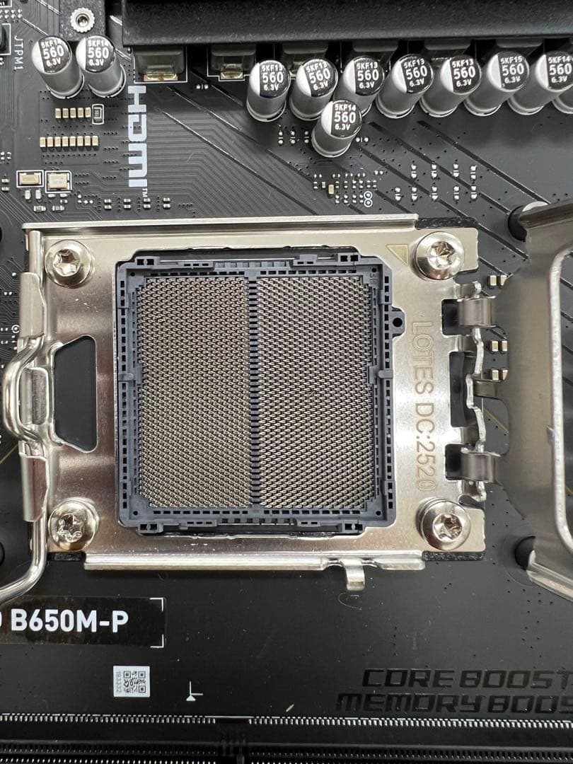 【ジャンク品】Ryzen7 7800X3D マザボセット