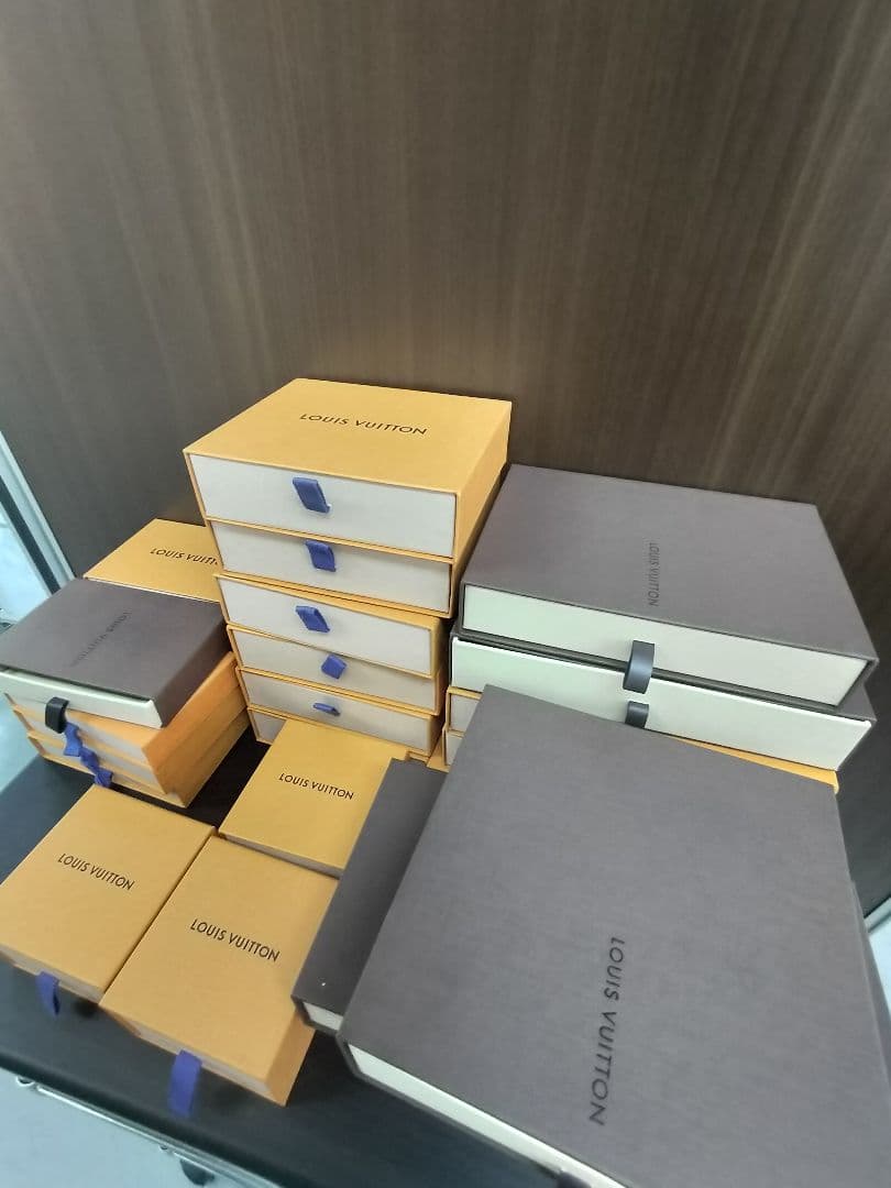 【値下げしました】ルイヴィトンの空箱