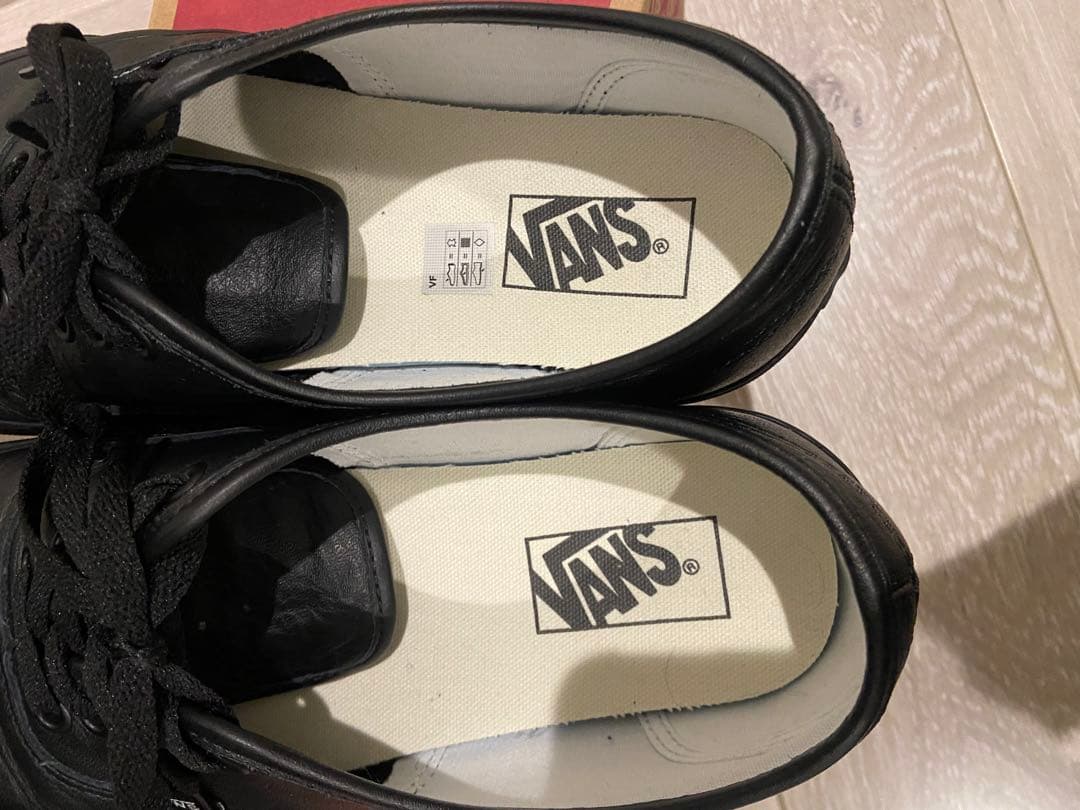 vans authentic ブラックレザー