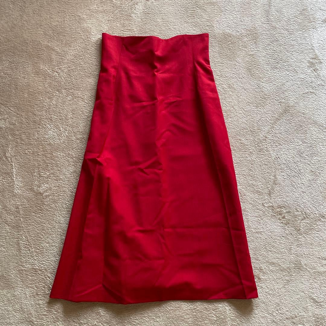 b*様 ALEXANDER MCQUEEN 赤 ハイウエスト ミモレ丈スカート