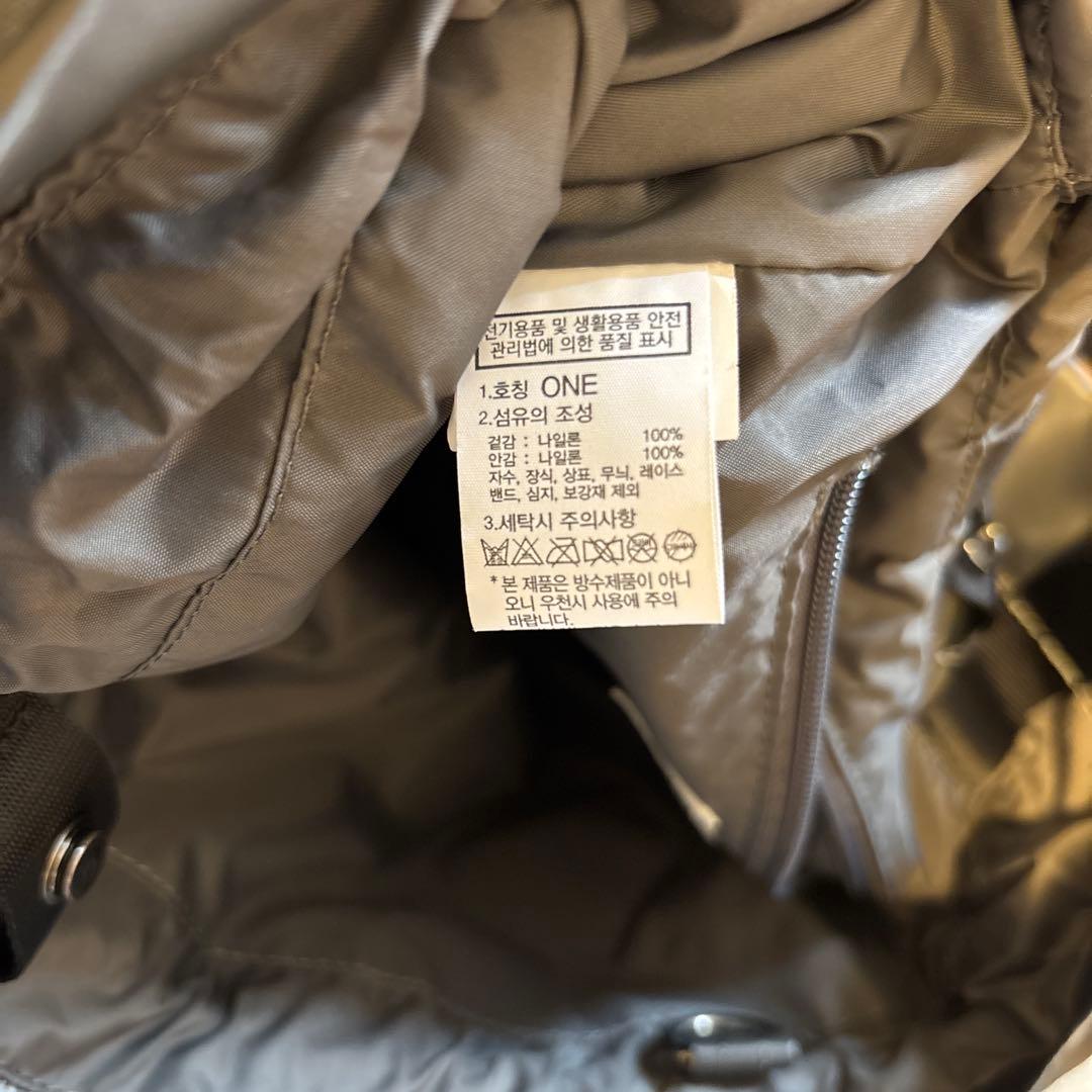 韓国限定　THE NORTH FACE リュック　シルバーグレー