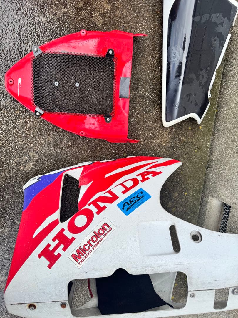 HONDA rvf400 純正カウル