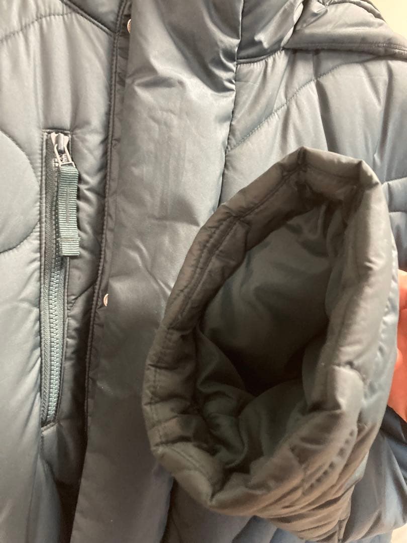 NIKEベンチコート