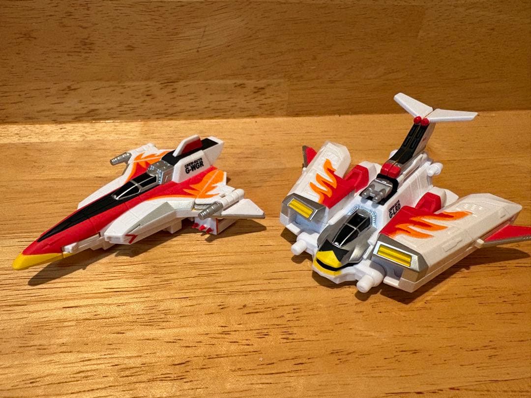 ガンフェニックストライカー　ガンウインガー　ガンローダー　ガンブースター　食玩