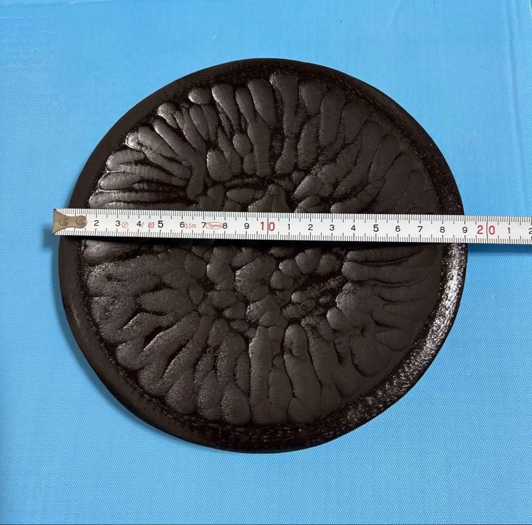 木製手彫りお皿　器　小物置き　作家もの　食器　飾り物