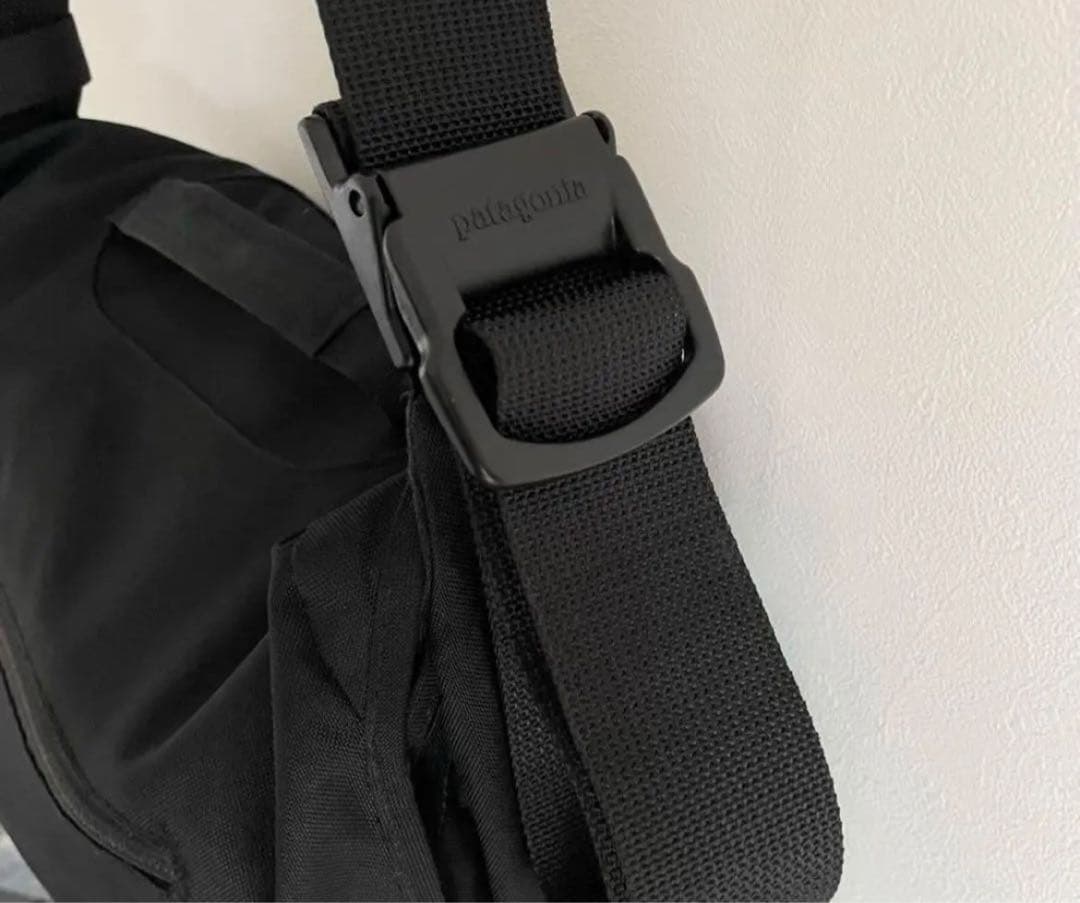 早い者勝ち★Patagonia メッセンジャーバッグ ショルダー 黒