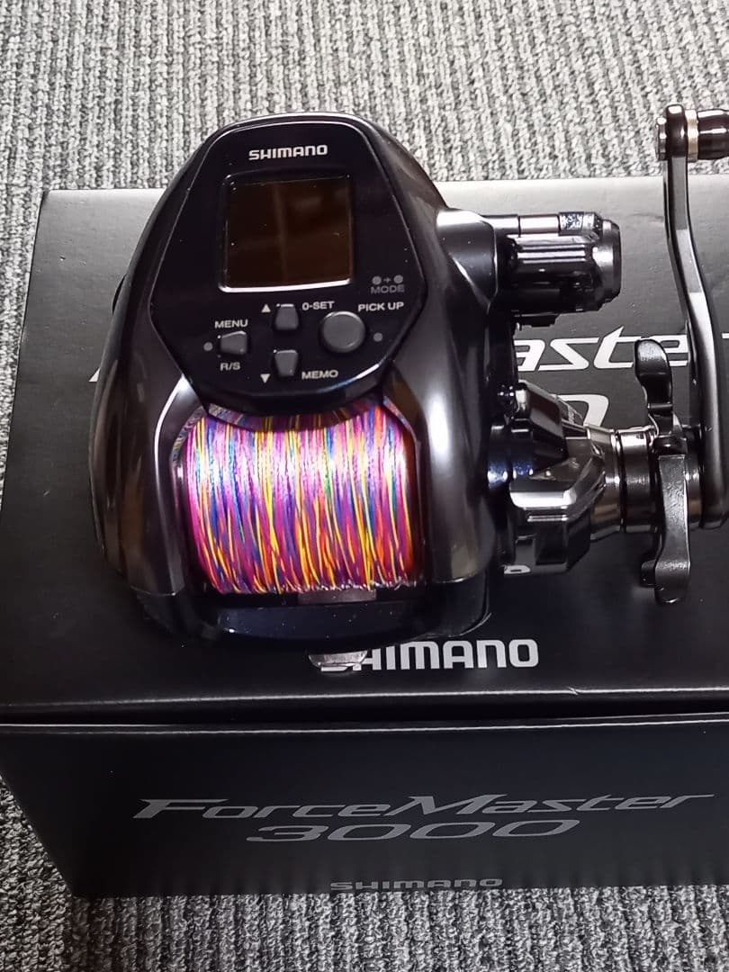 美品　シマノ　22フォースマスター3000　電動リール