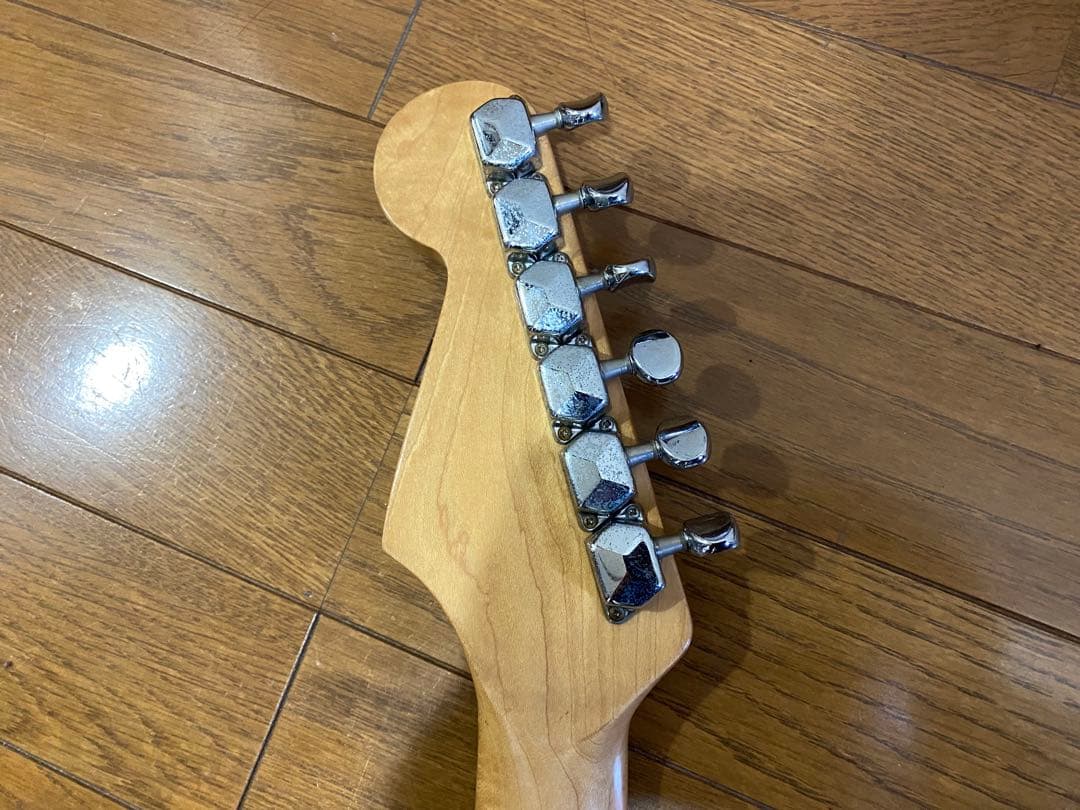 値下！フェンダー・デュオソニック(FENDER DUO SONIC)