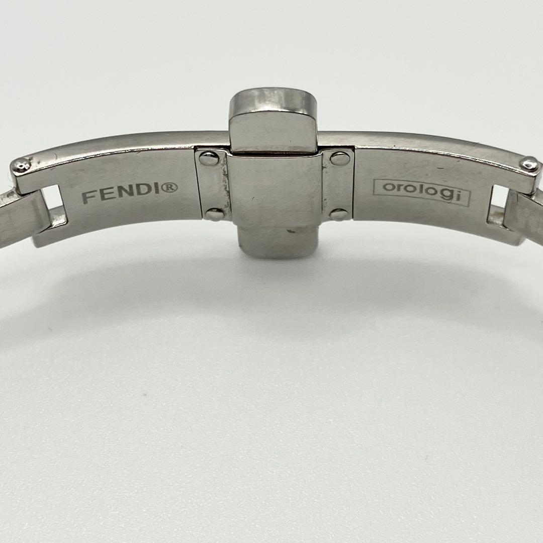 ピンクの猫 さま　　FENDI フェンディ 稼働品 クラシコ 7000L ホワイ