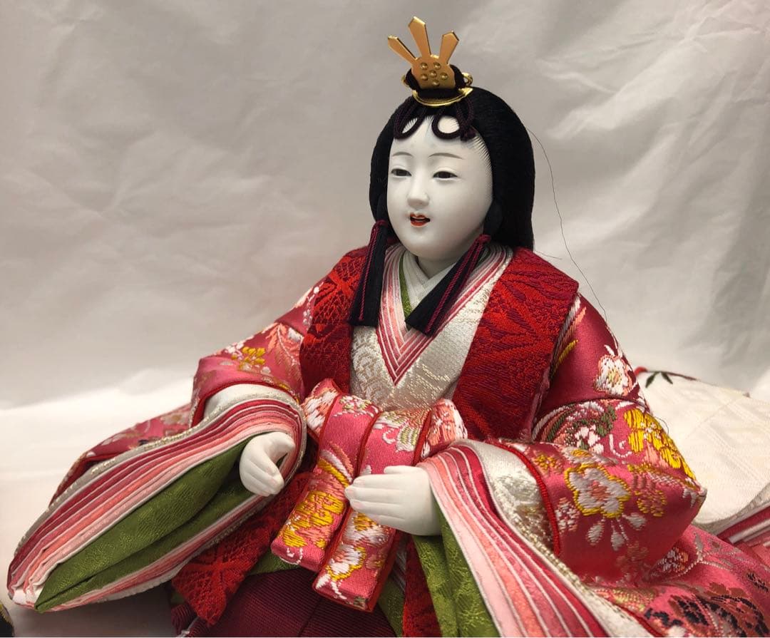 石川潤平工房作成　雛人形セット 伝統的な衣装の内裏雛