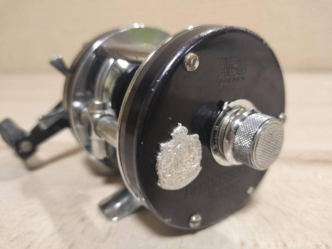 ★アブガルシア　アンバサダー5000C　ビンテージ　リール ブラック