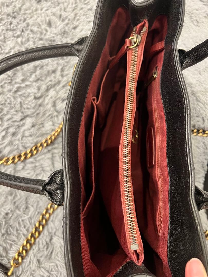 CHANEL ブラックレザー トートバッグ