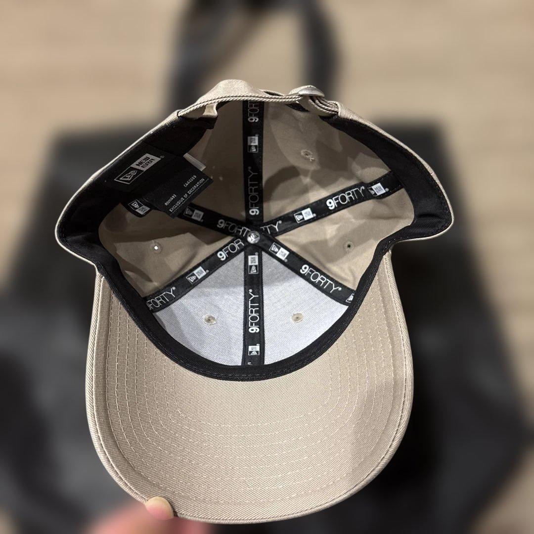 New Era 9FORTY ベージュキャップ　ニューエラ