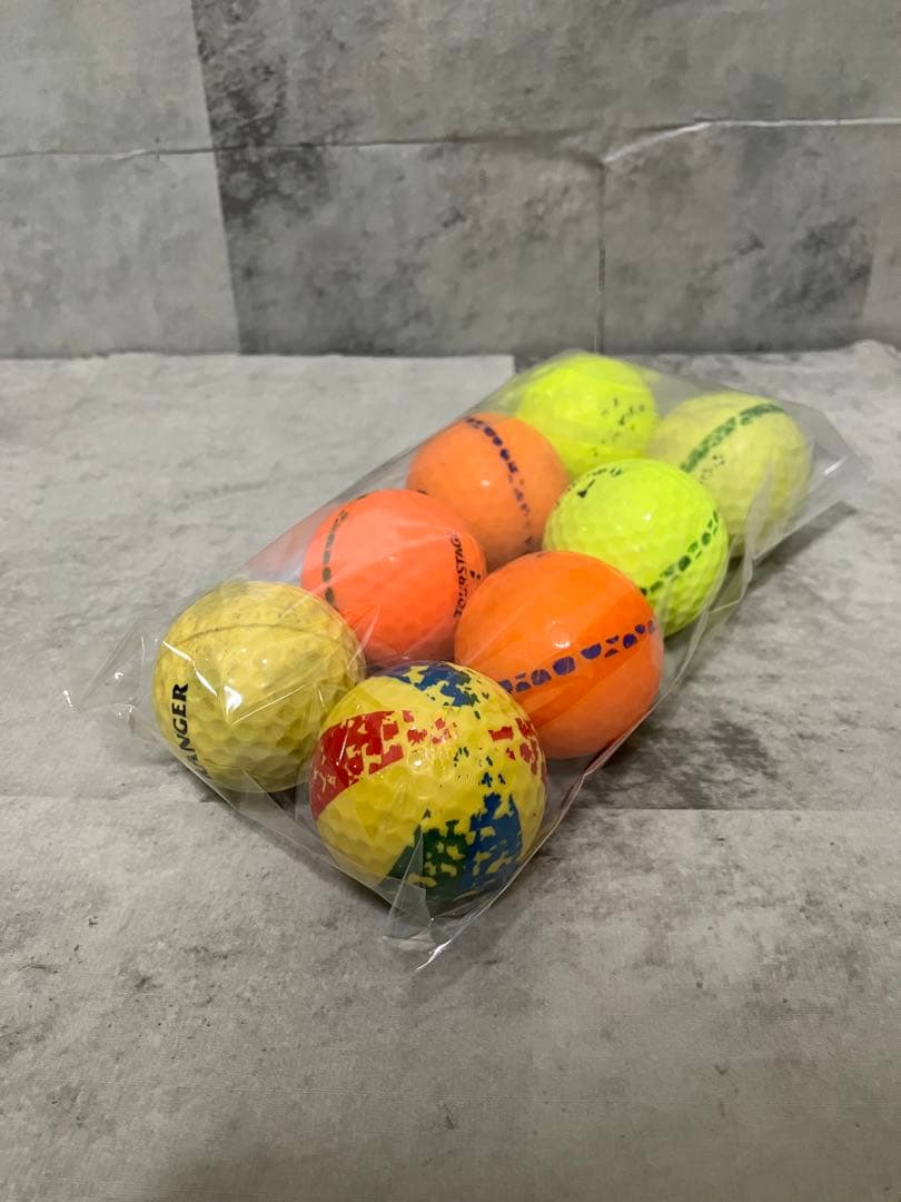 ゴルフボール　カラー 8個セット 中古 ロストボール　練習　ボール