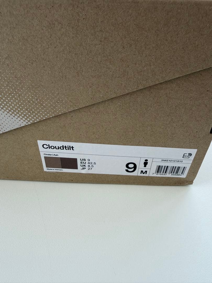 完売品　新品　On Cloudtilt cinder Ash 27㌢