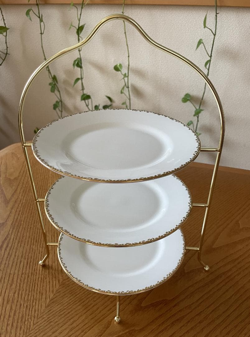 新品シール付き ウェッジウッド ヴェラウォン ギルデッドリーフ