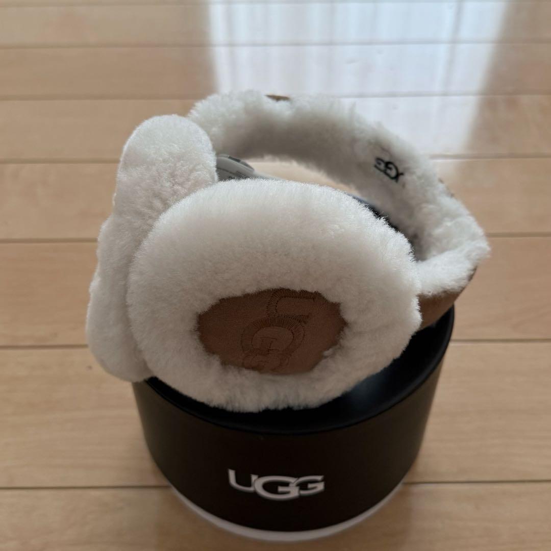 UGG アグ　イヤーマフ