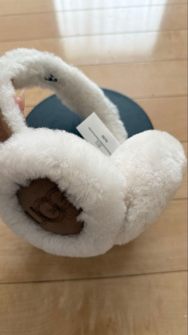 UGG アグ　イヤーマフ