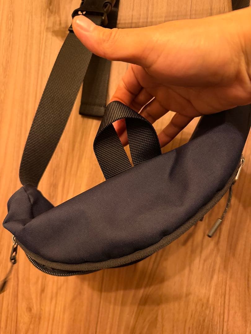 COMME des GARÇONS HOMME ボディバッグ ネイビー