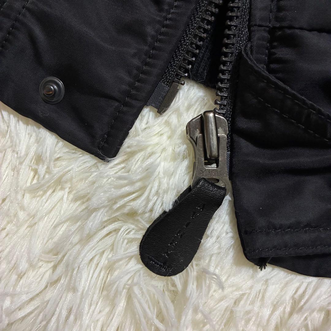 極美品 AVIREX フライトジャケット アーチロゴ コマーシャルロゴ M 黒