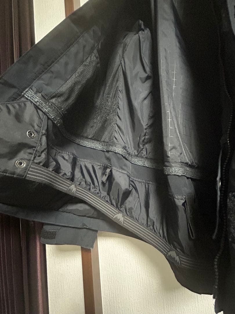 Burton gore-tex スノーボード　ウェア　ジャケット　スキーウェア