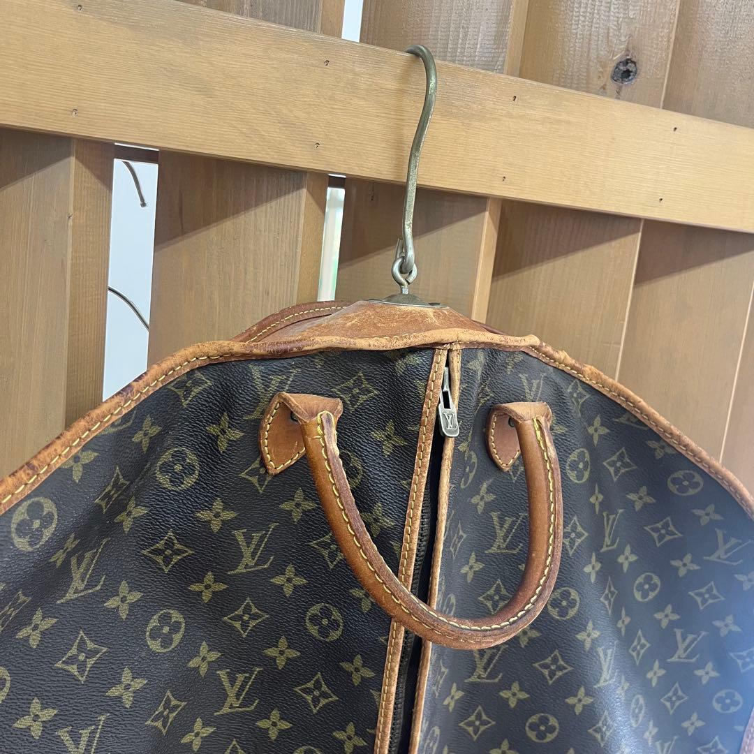 レア希少 LOUIS VUITTON モノグラム サックドゥ ポルト マントー