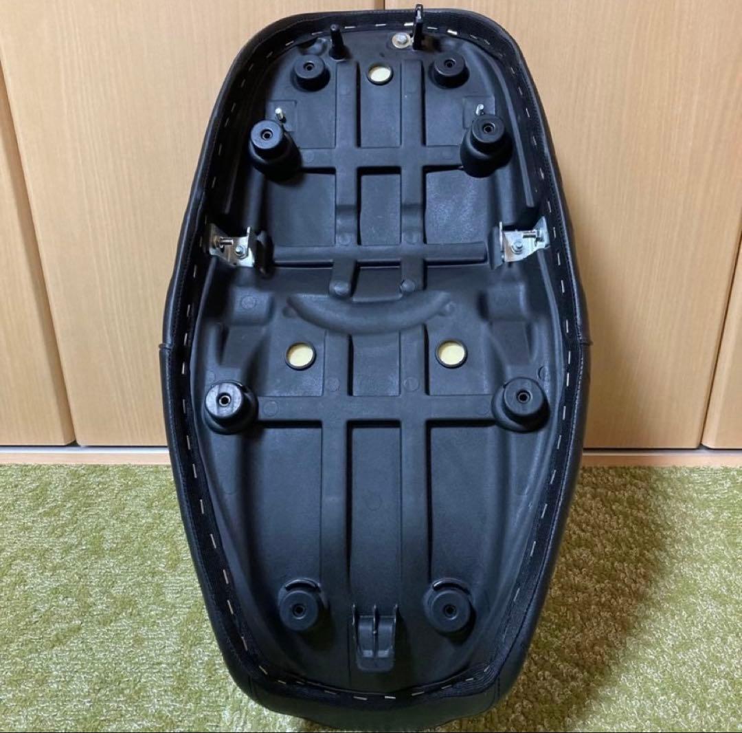 新春セール‼️極上新古美品！Z900RS用タックロールシート　ゲルザブ加工実施‼︎