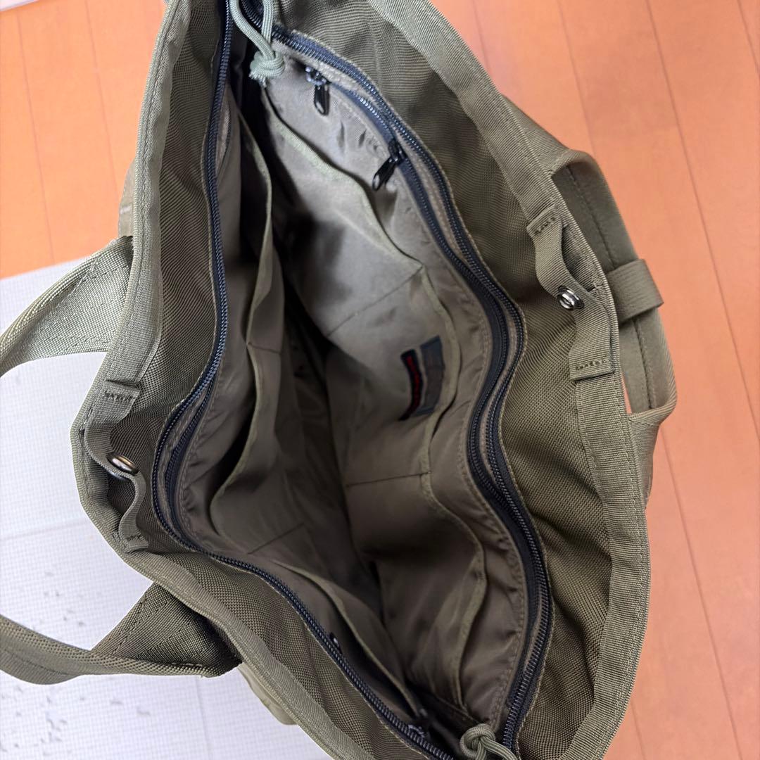 【極美品】ビームスプラス別注 BRIEFING COCKPIT BAG オリーブ