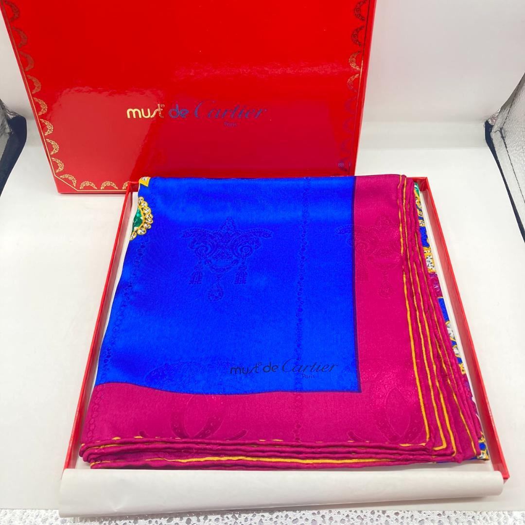 ▼美品　must de Cartier シルク　スカーフ　箱付き　ジュエリー柄