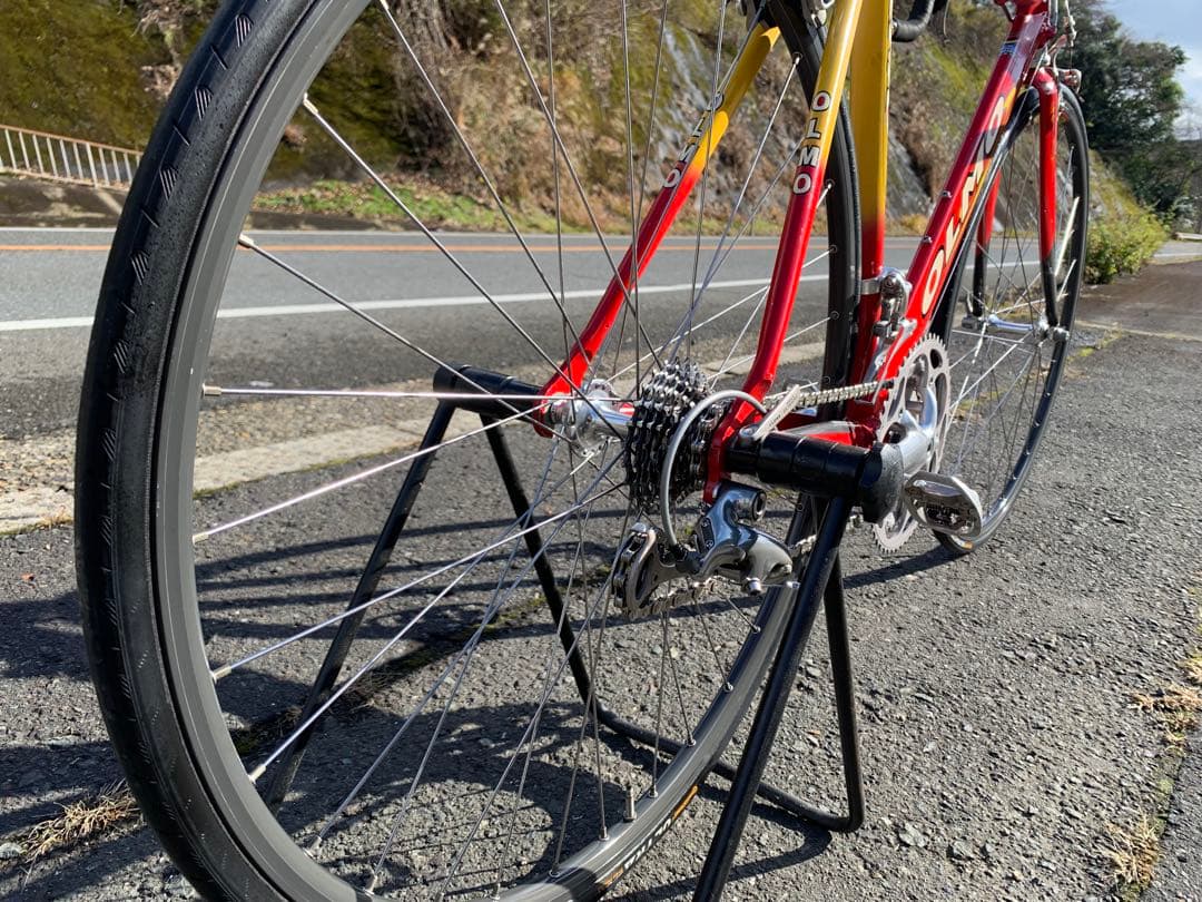 【即乘】送料無料OLMO ロードバイク SHIMANO 27速 Epuipe