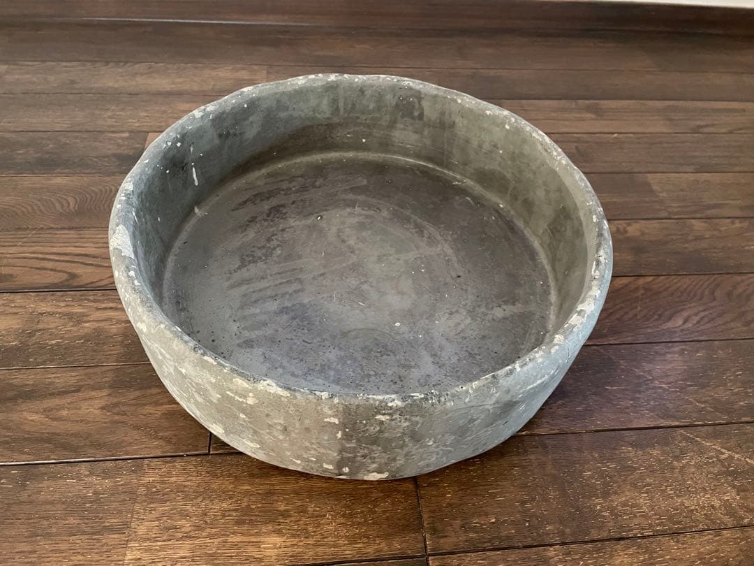 アクタス　コンクリート　鉢カバー