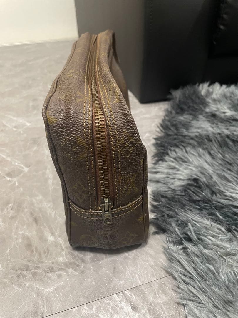 ✨LOUIS VUITTON モノグラム トゥルーストワレット28 M47522