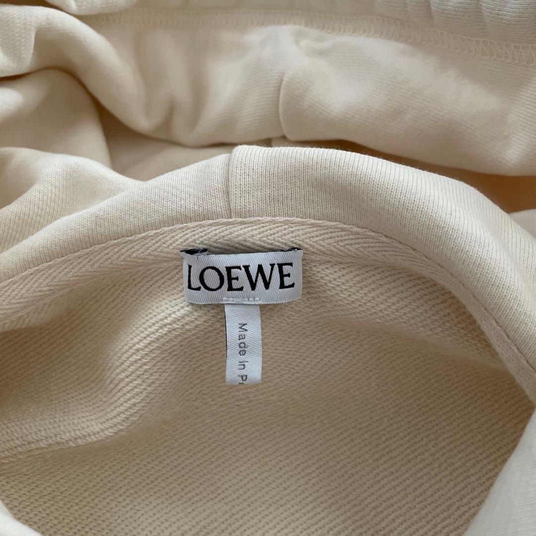 LOEWE フーディ S オフ白