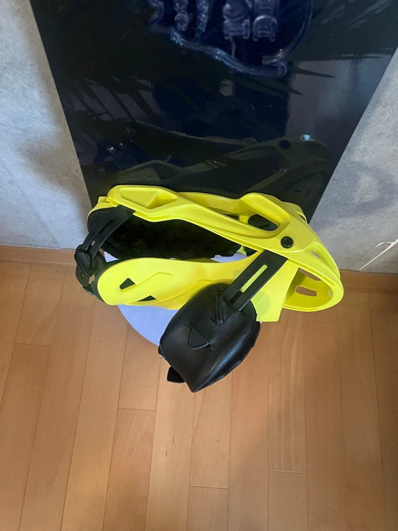 SALOMON LOTUS LTD 142スノーボードセット