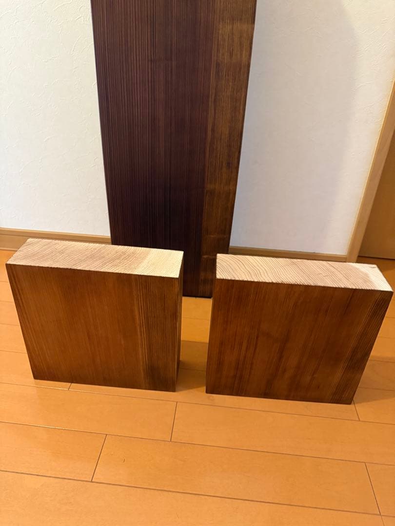 天然杉一枚板ベンチやラックなどワトコオイルダークウォルナット仕上げ‼️