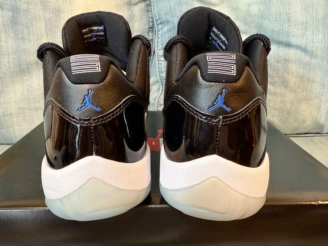 シューズ(男性用) Nike Air Jordan 11 Retro Low \"Space Jam\"