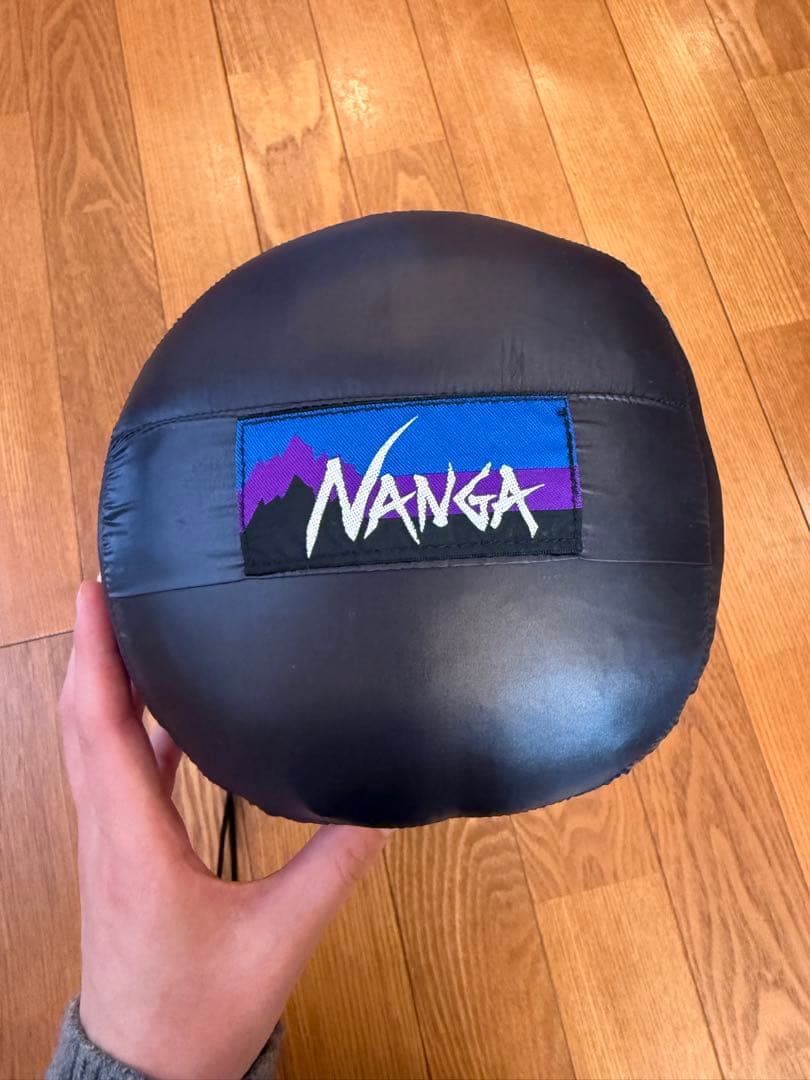 NANGA 軽量コンパクト寝袋 黒