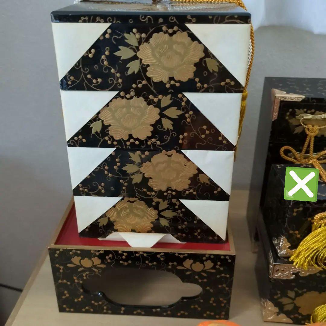 【更にお値下げ❗️】ひな祭り飾り御道具5点セット 漆塗り　伝統工芸品　長期保管品