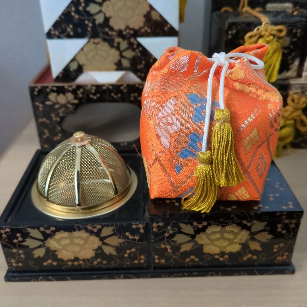 【更にお値下げ❗️】ひな祭り飾り御道具5点セット 漆塗り　伝統工芸品　長期保管品