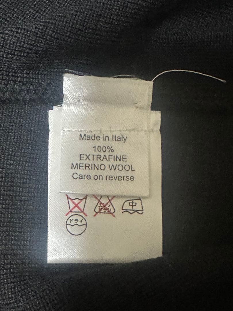 HELMUT LANG イタリア製ブラックセーター（袖：カットアウト）サイズ：M