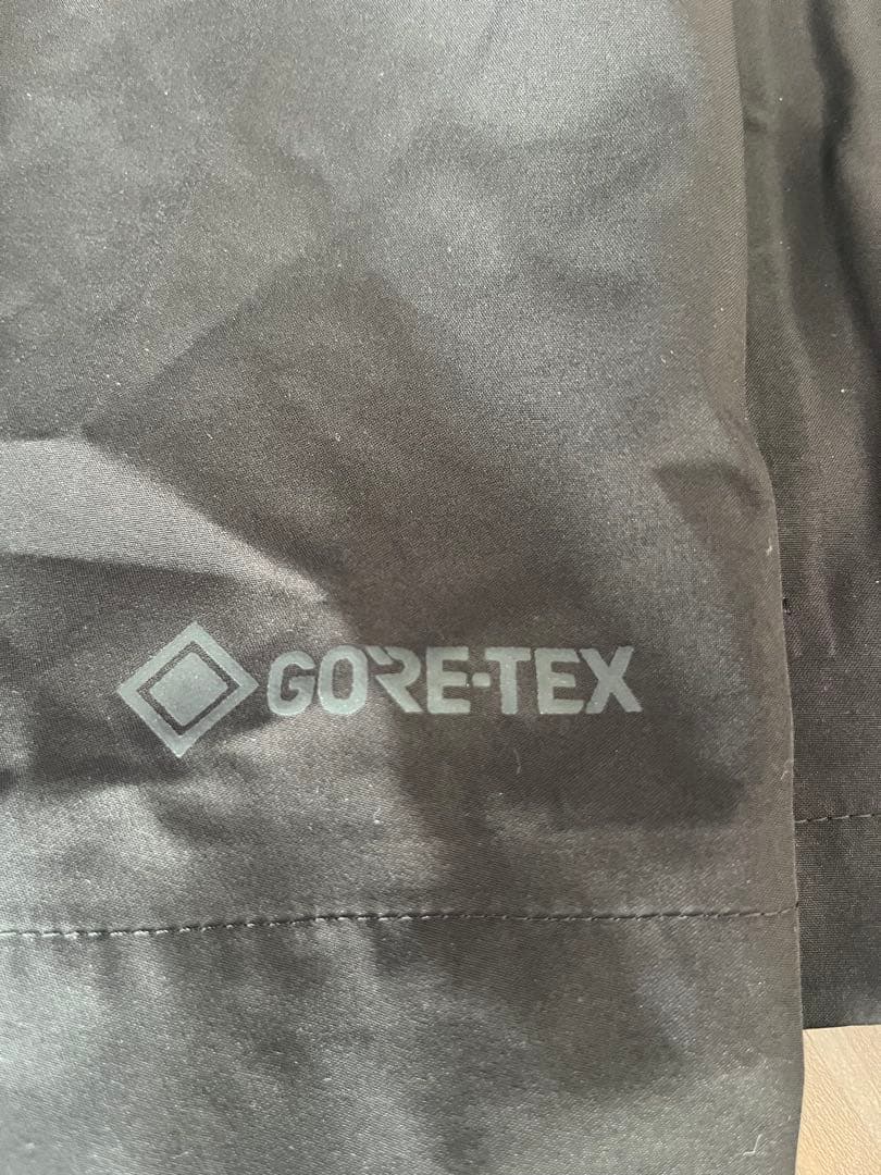 シマノゴアテックスブラック フード付きレインウェアセット　XL