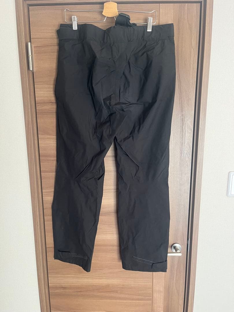 シマノゴアテックスブラック フード付きレインウェアセット　XL